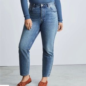 Everlane curvy 90’s cheeky jeans